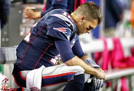 Tom Brady struggling STILL makes for a 10-3 season.
